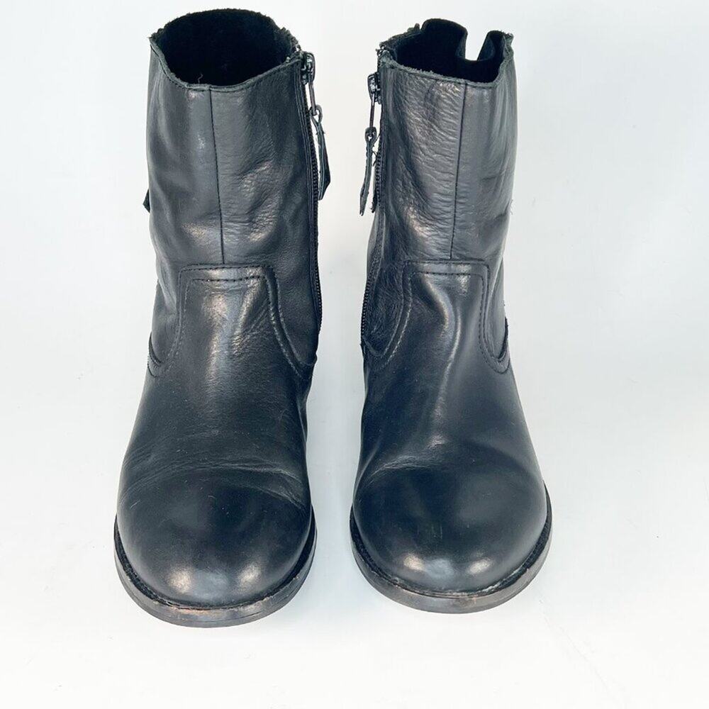 Aldo Black Leather Moto Motorcycle Buckle Ankle Boots Booties Women 7.5 - Picture 3 of 13